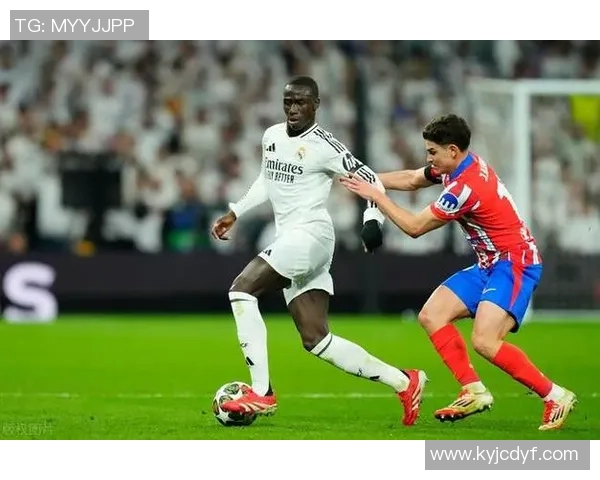 西甲领头羊皇马迎战同城对手巴列卡诺全力争胜考验来临 西甲领头羊皇马迎战同城对手巴列卡诺全力争胜考验来临