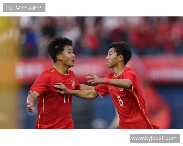 U16国足表现出色赵松源传射助攻邝兆镭破门助球队3-0领先 U16国足表现出色赵松源传射助攻邝兆镭破门助球队3-0领先