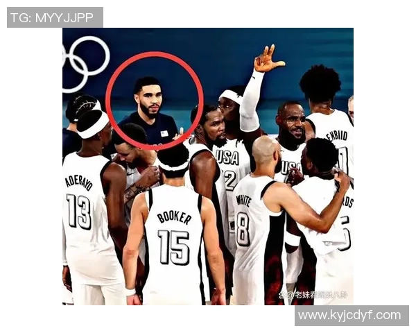 科塔赞塔图姆在场上如教练般引领队伍积极发声助力团队前行