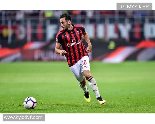 加拉塔萨雷冬窗再度追求恰尔汗奥卢国米坚决不降转会费