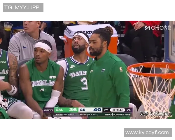 浓眉半场0分回顾上次发生在去年圣诞大战前的伤退时刻